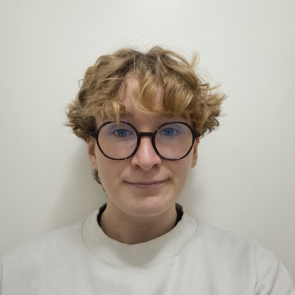 Aurelie - Prof de maths - Valence