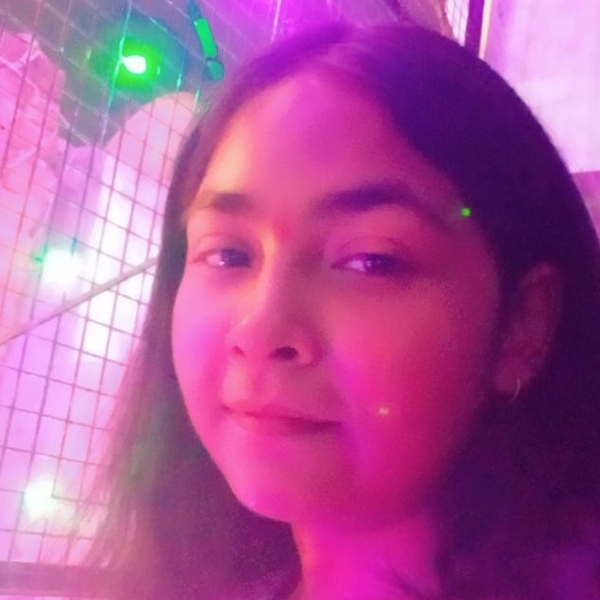Divyanshi - Maths tutor - Ghaziabad