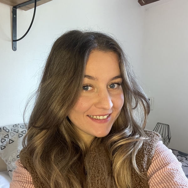 JUSTINE - Prof d'aide aux devoirs - Xirocourt