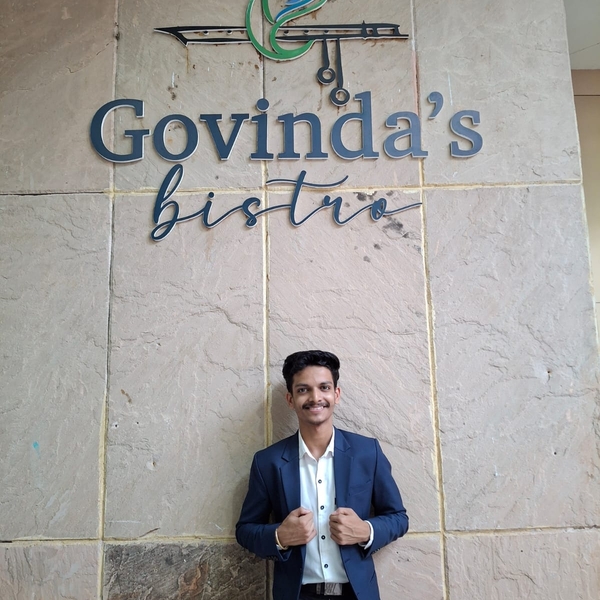 Yash - Accounting teacher - Mumbai