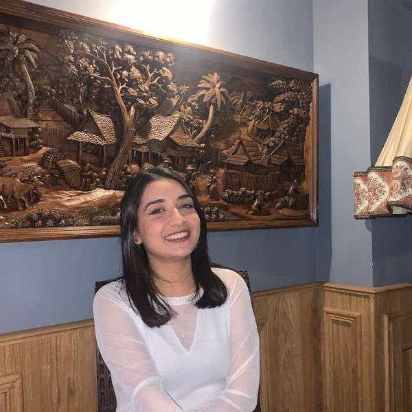 Rihab - Prof d'anglais - Maisons-Laffitte