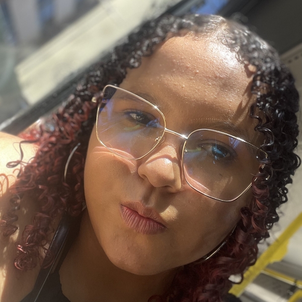 Larissa - Prof de matemática - Aracaju