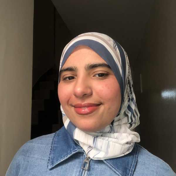 Fatima zahra - Prof d'arabe - 
