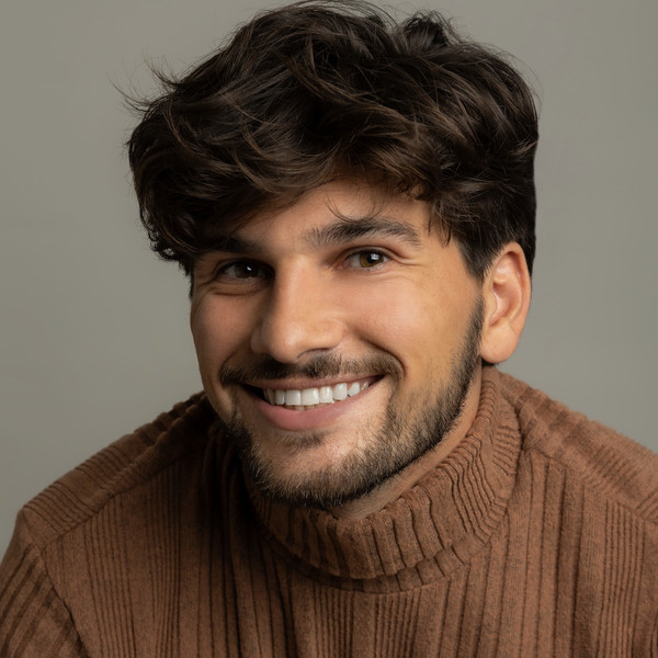 Logan - Prof de français - Paris 7e