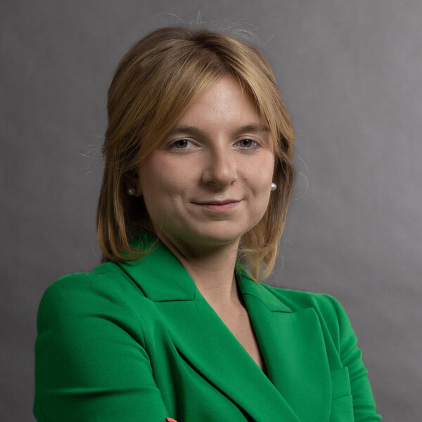 Chiara - Insegnante di diritto civile - Roma