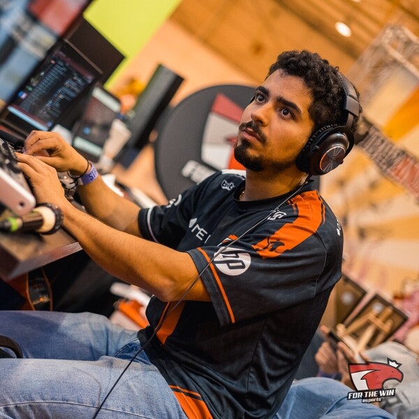 Miguel - Prof de programação - Beja