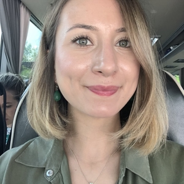 Miray - Turkish teacher - London