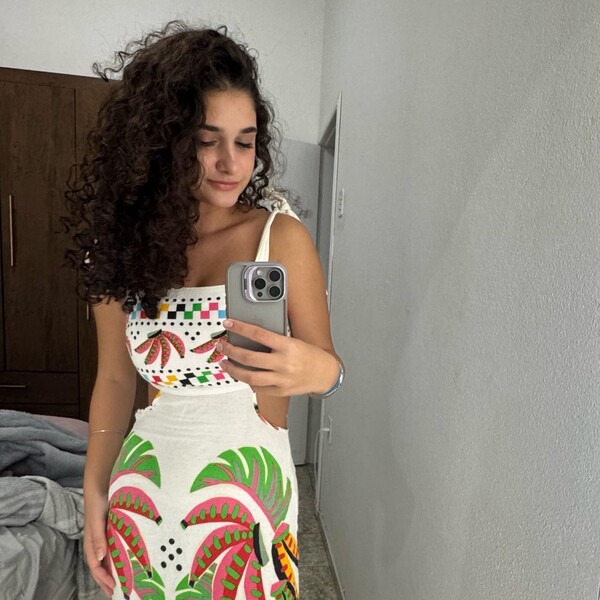 Sophia - Prof de inglês - 