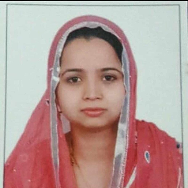Shabana - Maths tutor - Delhi