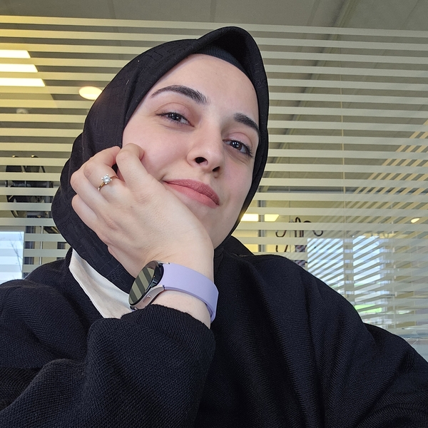 Esma - Eğitim koçu - Malatya