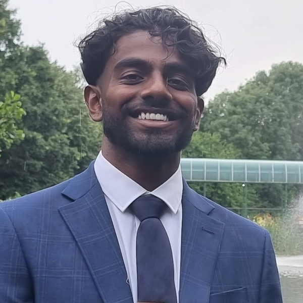 Piraveen - Math tutor - Ilford