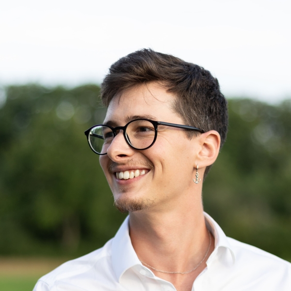 Nicolas - Prof de solfège - Clesles