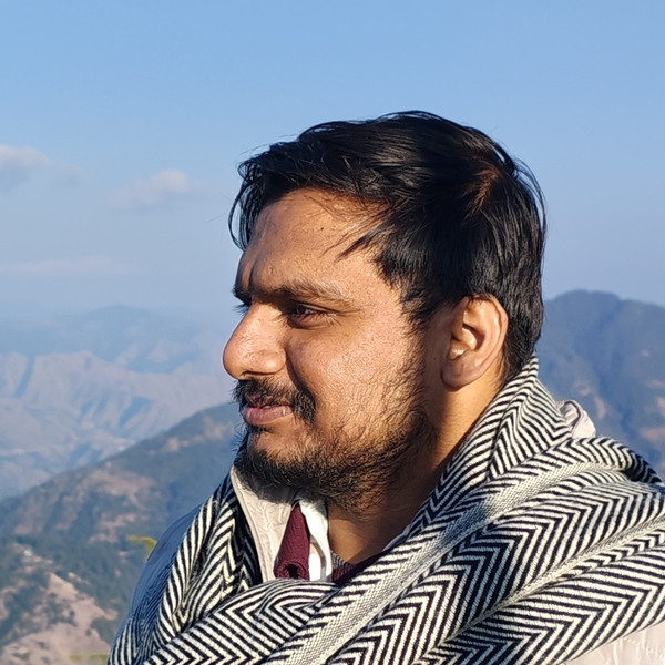 Akash - HTML tutor - New Delhi
