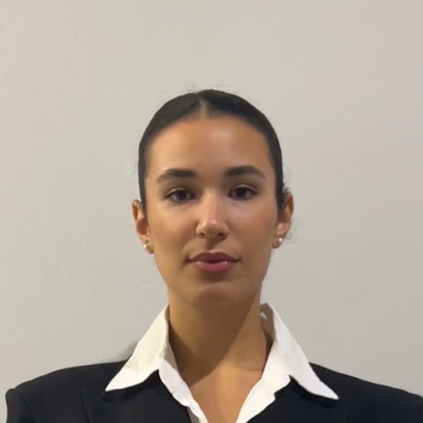 Fabiana - Insegnante di aiuto compiti - Torino