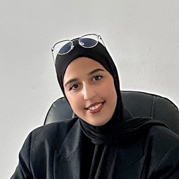 Ahlam - Prof d'arabe - Sala Al Jadida