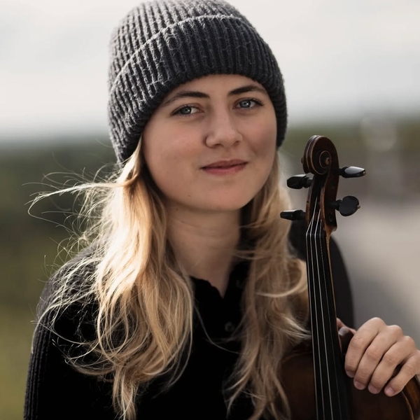 Anna - Geigenlehrerin - Dachau