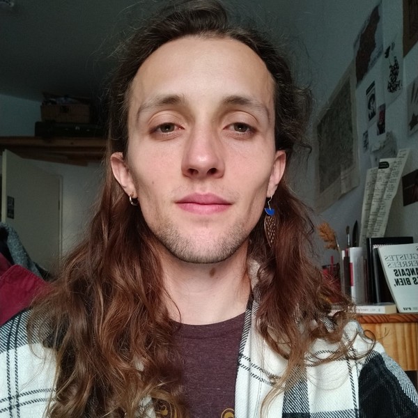 Mathieu - Prof d'histoire - Aubenas