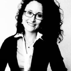 Hélène - Prof de développement personnel - Saint-Cergues