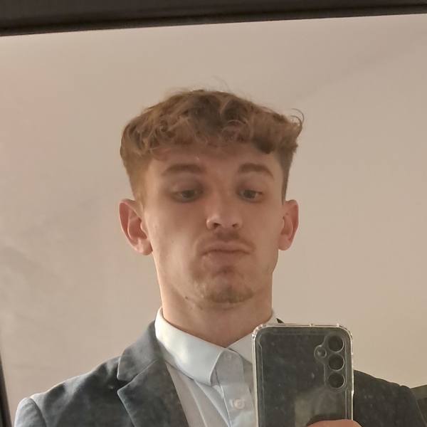 Mathis - Prof de français - Sarras