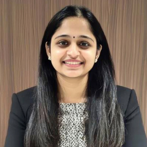Aarohi - Économie tutor - Wolverhampton