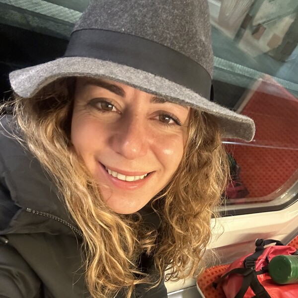 Idil - Fransızca öğretmeni - 