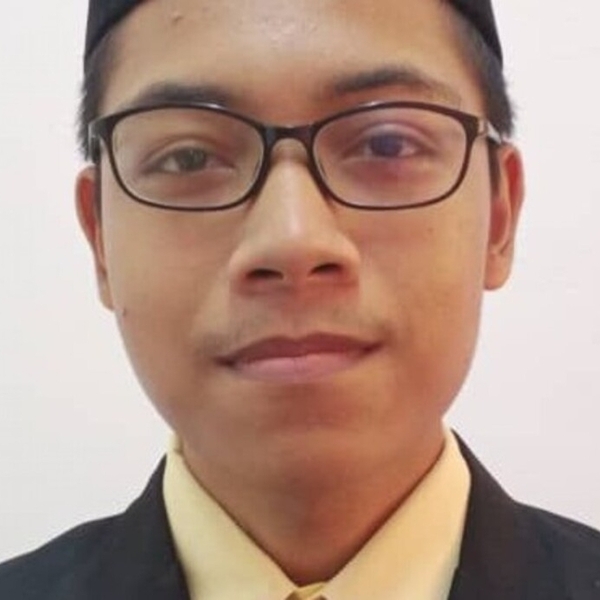 Mr - Maths tutor - 11£/h