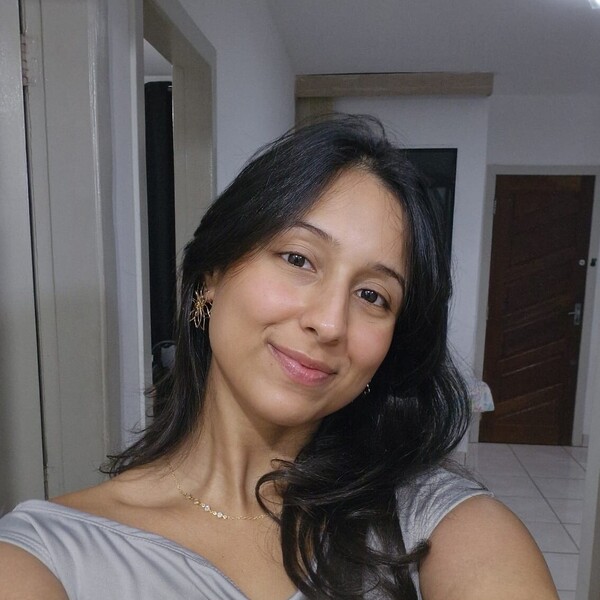 Isabele - Professor de química - Belo Horizonte