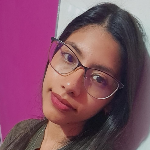 Carolina - Profe de química - 
