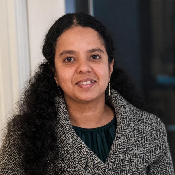 Indu - Chemistry tutor - Cambridge