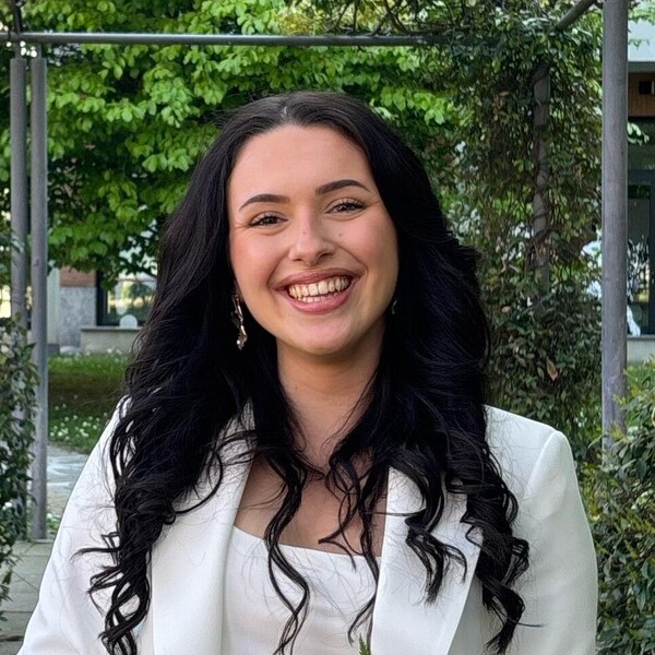 Sara - Insegnante di inglese - Cava Manara