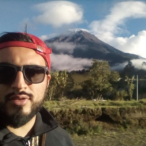 Juan - profesor de lengua española - Bogotá