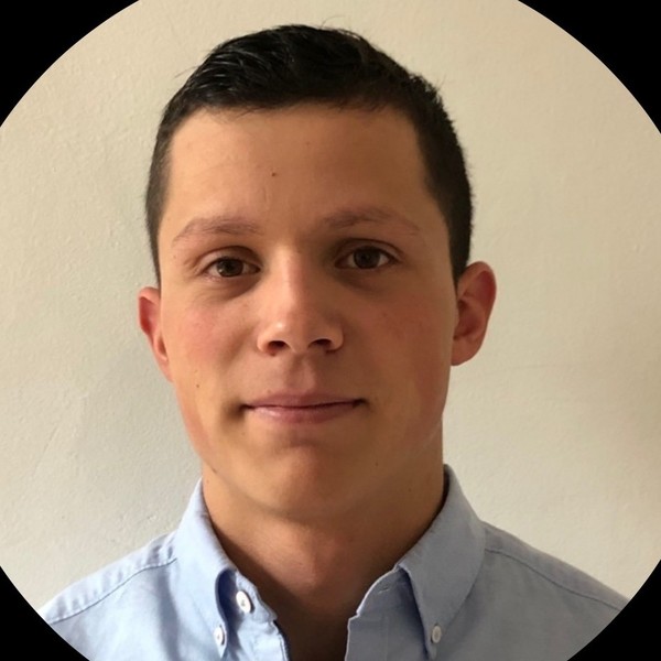 Simon - Prof de maths - Paris 15e
