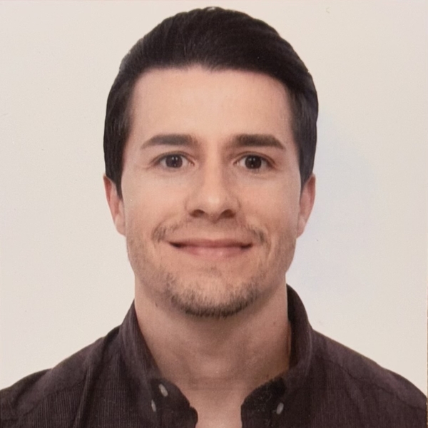 Alejandro - Profe de geografía e historia - Dos Hermanas