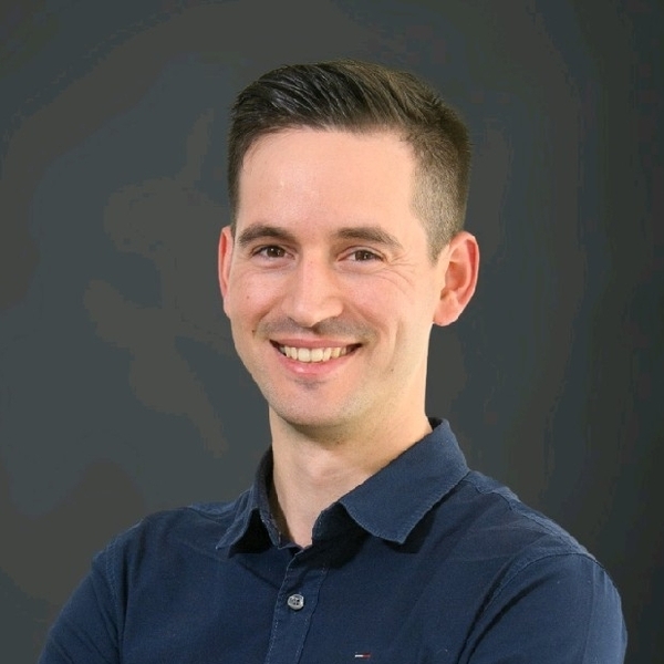 João - Professor de programação - Leiria