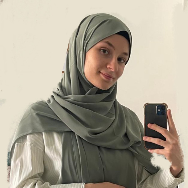 Mélissa - Prof de français - Gentilly