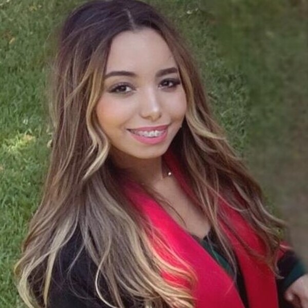 Yasmina - Prof d'arabe - 