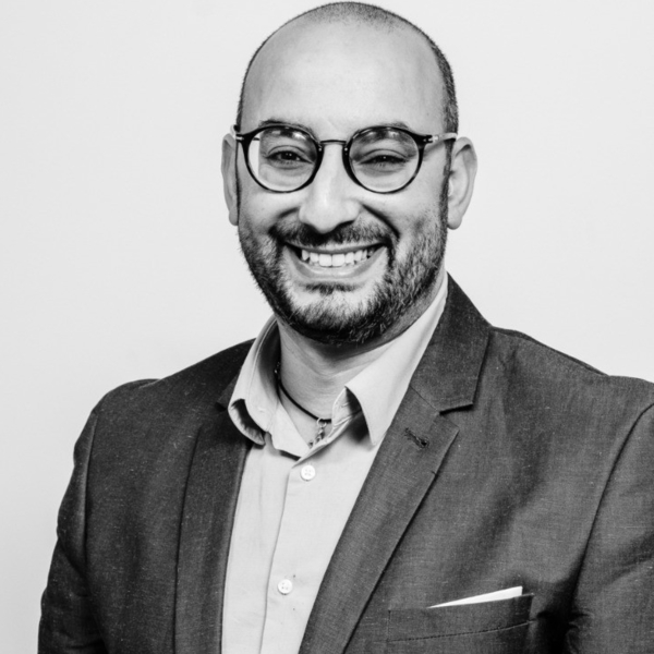 Hakim - Prof de marketing - Lille