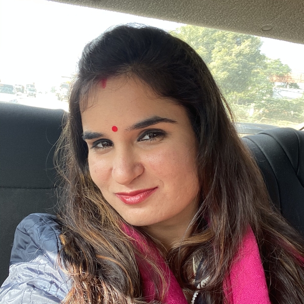 Chandni - Computer programming teacher - Ajmer