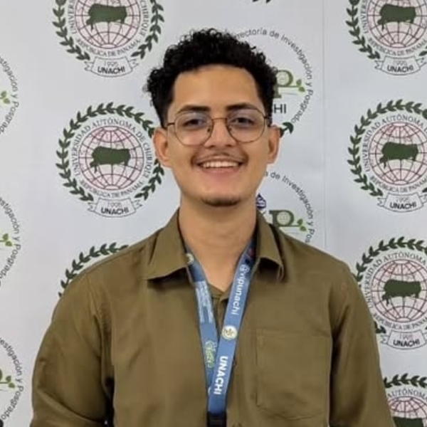 Dereck - prof de Biología celular - Chiriquí