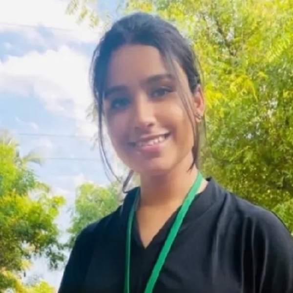 Janani - Computer programming tutor - Charlotte