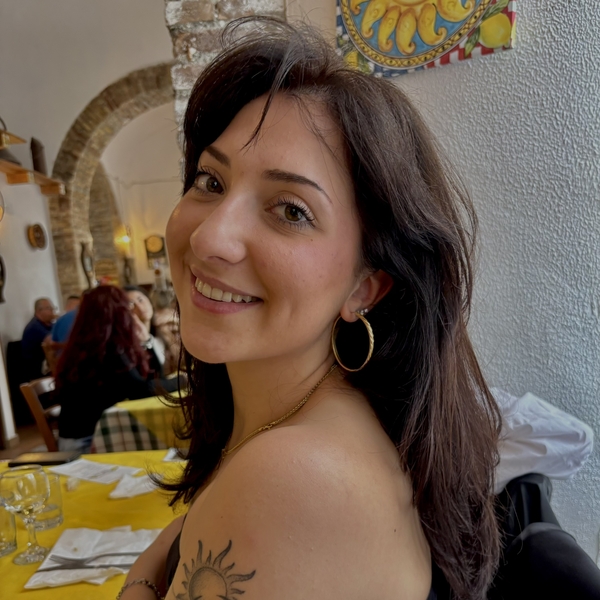 Alessia - Insegnante di aiuto compiti - Messina
