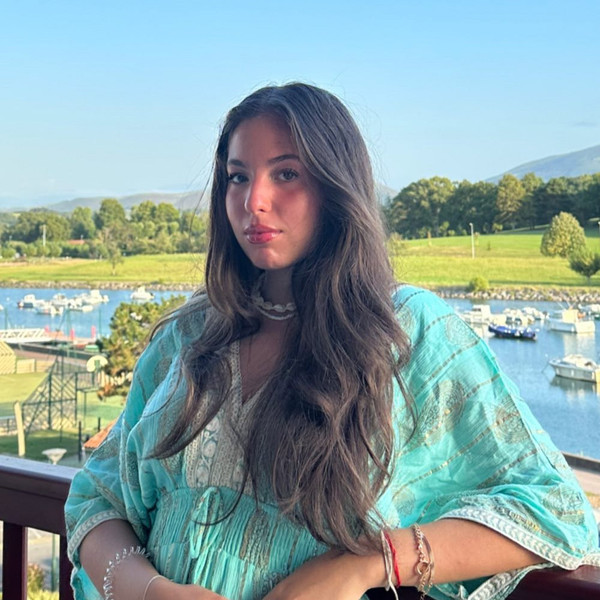 Assia - Prof de chant - Boulogne-Billancourt