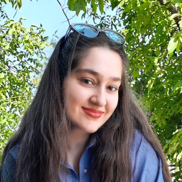 Faezeh - English teacher - Iraan