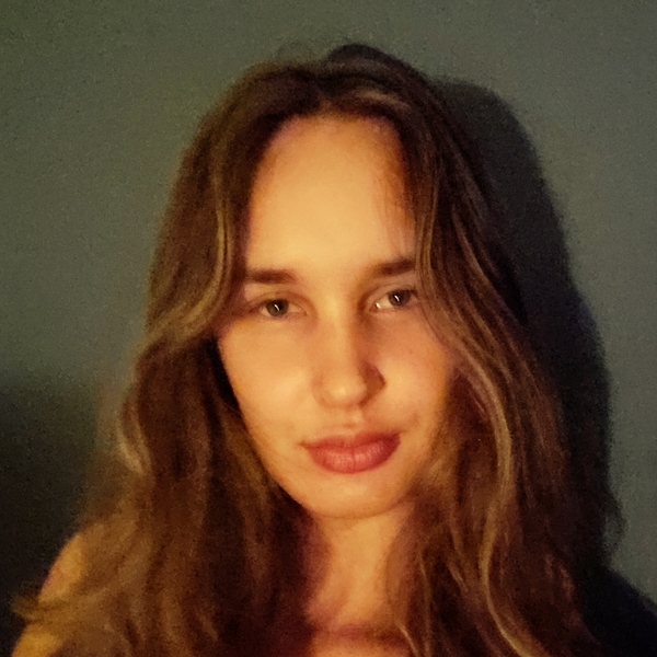 Hayley - English tutor - Port Elizabeth
