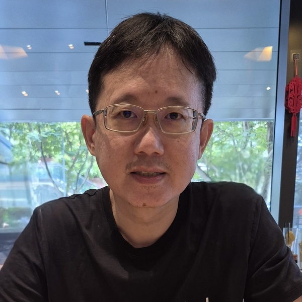 Donald - Python tutor - Greece