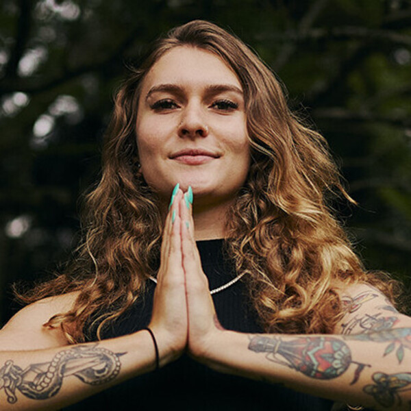 Laura - Yoga instructor - Sydney