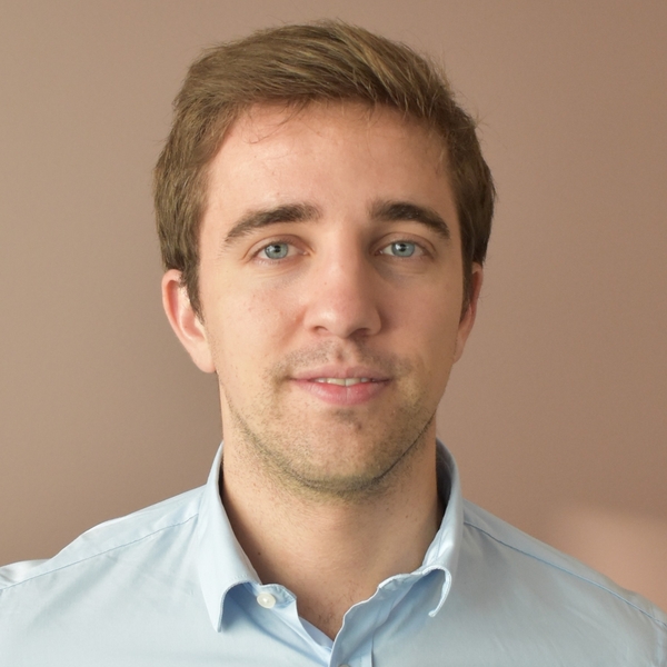 Paul - profesor de matemáticas - Madrid