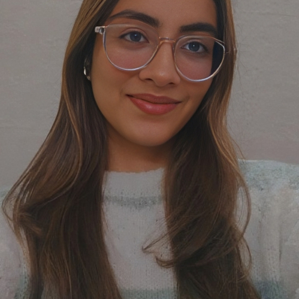 Riya - Computer programming tutor - Seattle