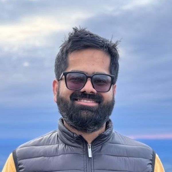 Shantnu - Maths tutor - Downers Grove