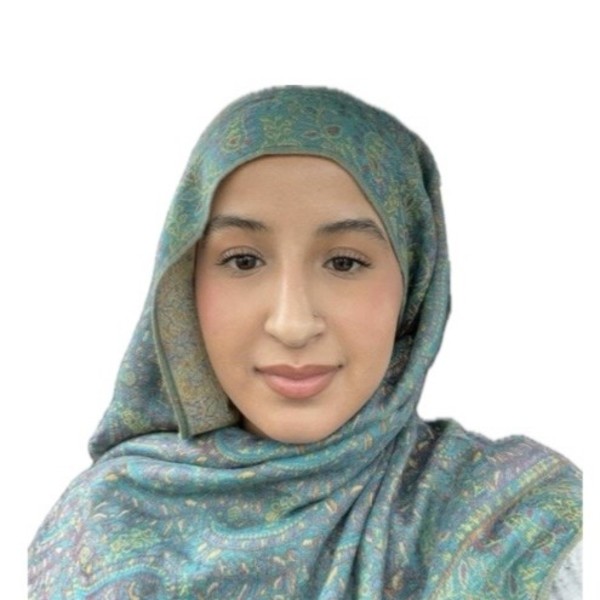 Hafsa - Prof d'anglais - Les Herbiers